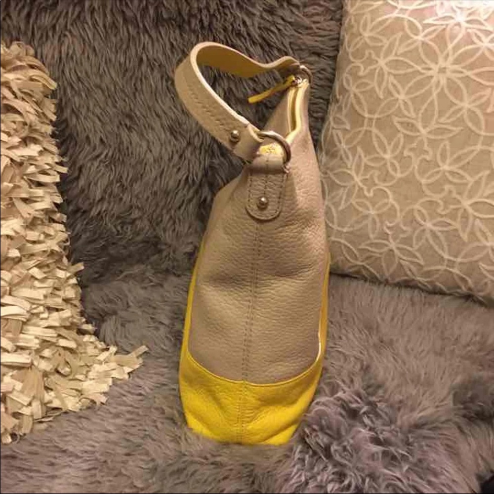 Kate Spade Handbag ☀️ - Picture 2 of 4
